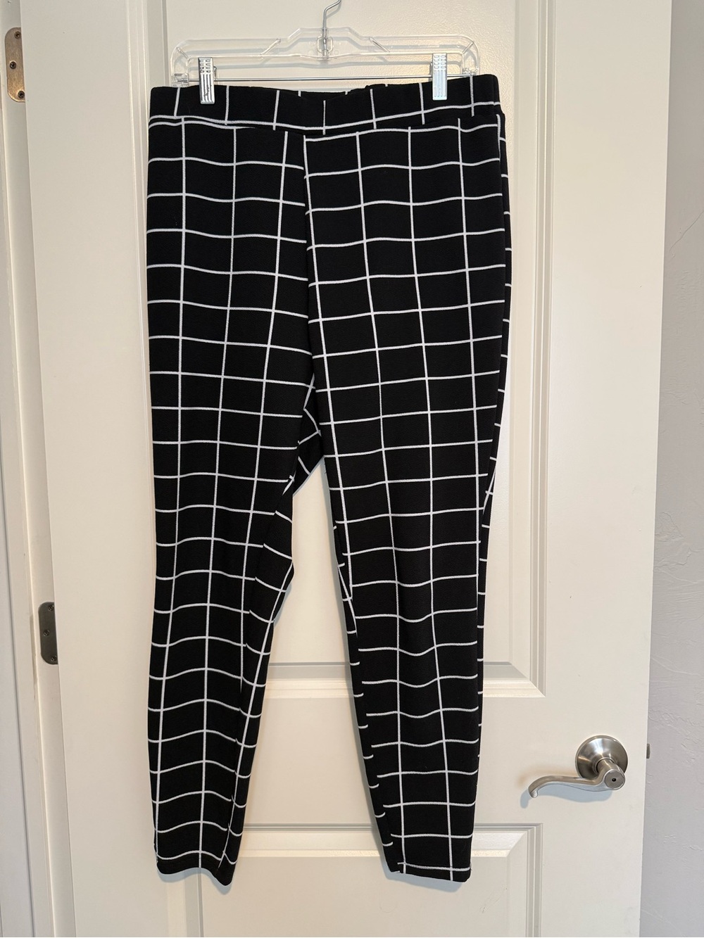 SHEIN CURVE Black and White Grid Print Leggings 1XL